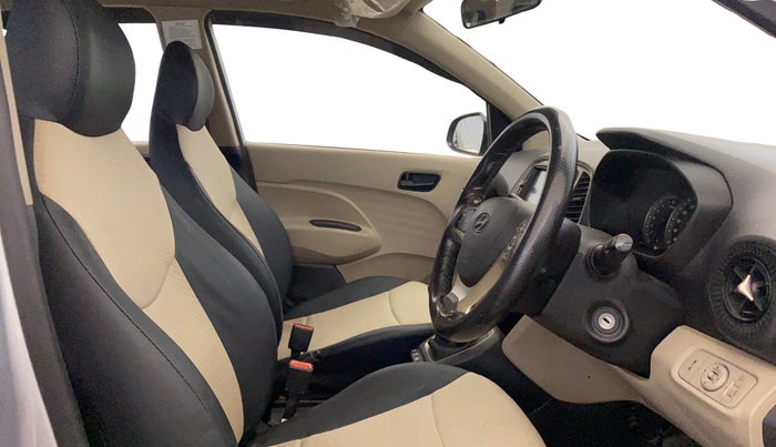2021 Hyundai NEW SANTRO SPORTZ EXECUTIVE MT CNG, CNG, Manual, 40,803 km, Right Side Front Door Cabin