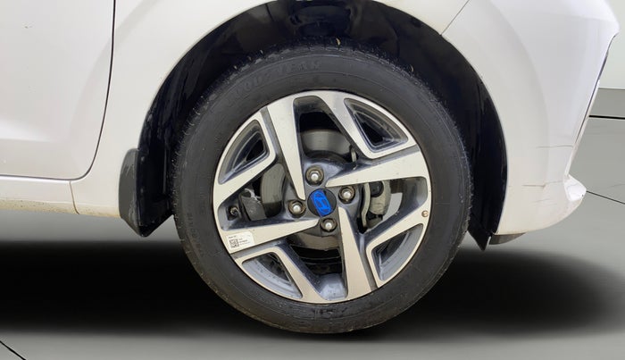 2024 Hyundai AURA SX 1.2 (O), Petrol, Manual, 9,239 km, Right Front Wheel