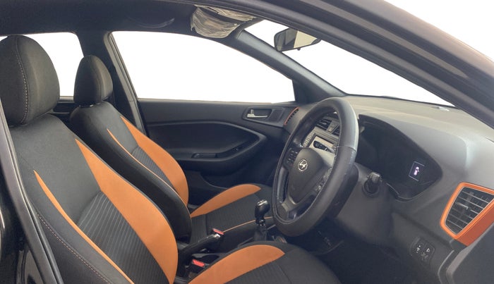 2016 Hyundai i20 Active 1.2 SX, Petrol, Manual, 81,670 km, Right Side Front Door Cabin