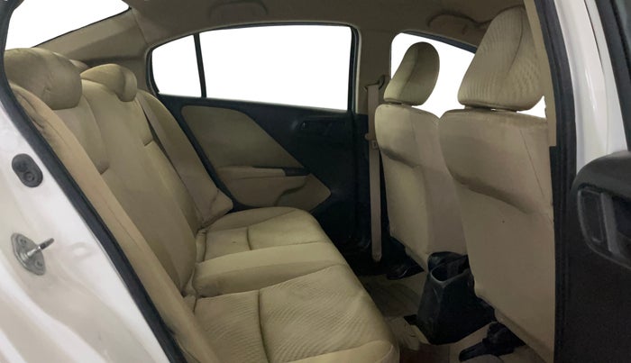 2014 Honda City 1.5L I-VTEC S MT, Petrol, Manual, 70,800 km, Right Side Rear Door Cabin