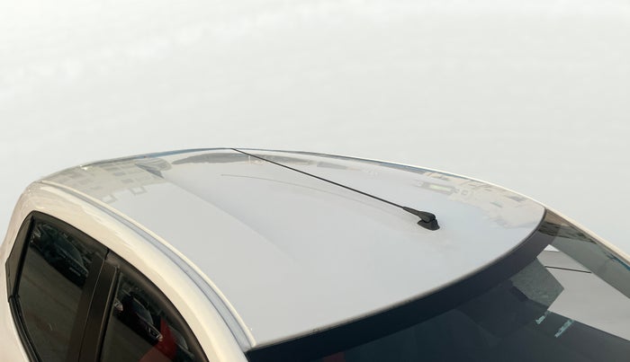 2024 Renault Kwid RXT 1.0 AMT, Petrol, Automatic, 18,999 km, Roof