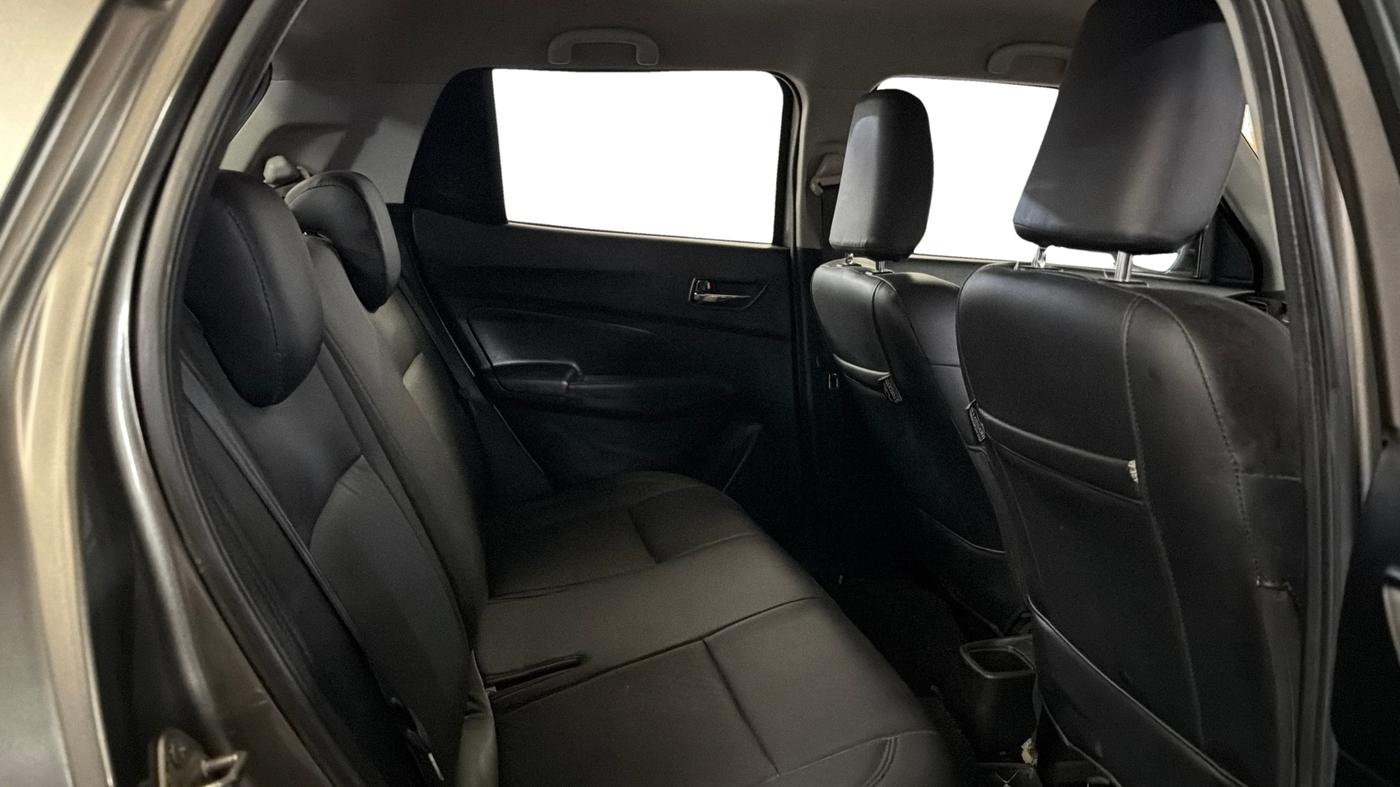 2019 Maruti Swift ZXI PLUS, Petrol, Manual, 71,096 km, Right Side Rear Door Cabin