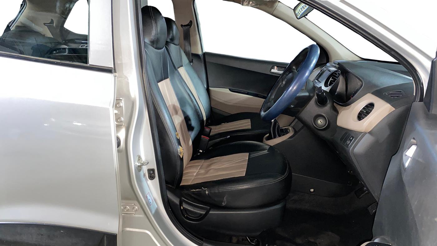 2018 Hyundai Grand i10 SPORTZ 1.2 KAPPA VTVT, Petrol, Manual, 76,234 km, Right Side Front Door Cabin