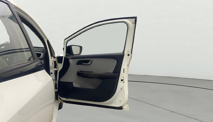 2020 Tata ALTROZ XZ PETROL, Petrol, Manual, 99,716 km, RHS Front Door