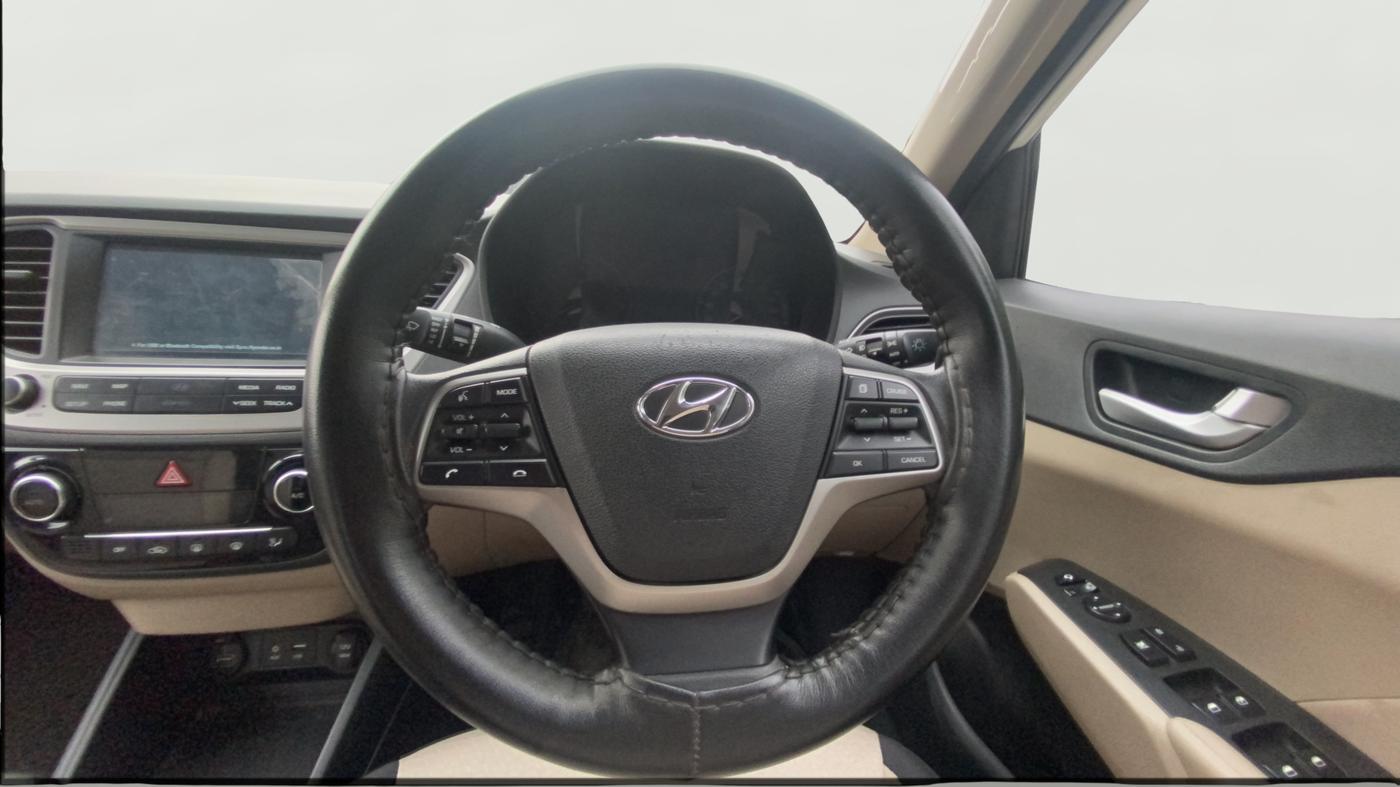 2020 Hyundai Verna 1.6 VTVT SX, Petrol, Manual, 48,488 km, Steering Wheel Close Up