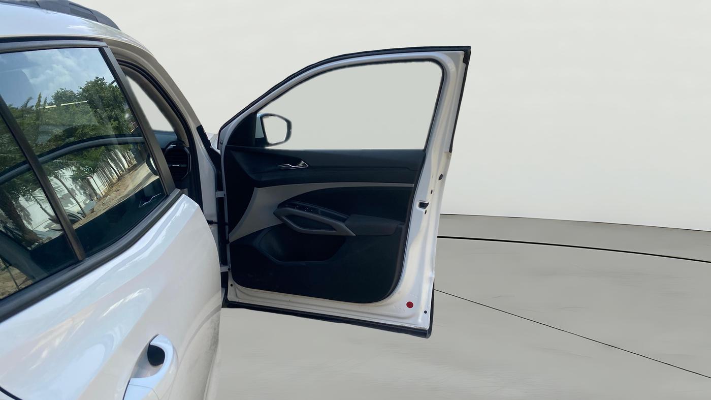 2025 Skoda Kylaq Signature AT, Petrol, Automatic, 9,569 km, RHS Front Door