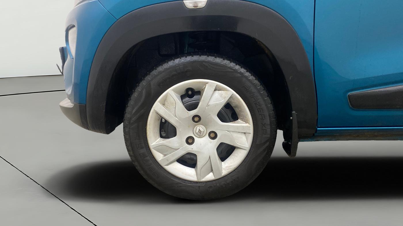 2022 Renault Kwid RXT 1.0, Petrol, Manual, 35,249 km, Left Front Wheel
