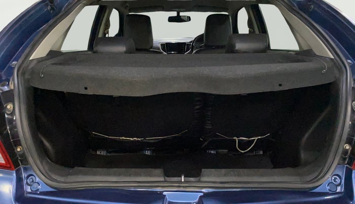 2017 Maruti Baleno ALPHA PETROL 1.2, Petrol, Manual, 87,800 km, Boot Open Zoomed View