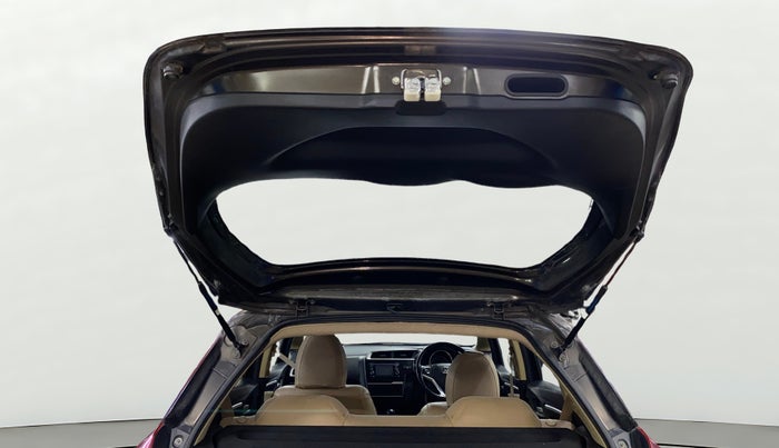 2016 Honda Jazz 1.2 V AT, Petrol, Automatic, 43,885 km, Boot Door Open