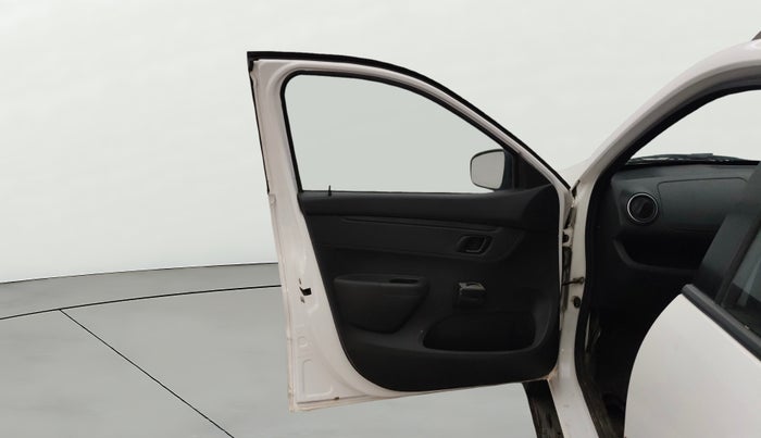 2016 Renault Kwid RXL, Petrol, Manual, 80,826 km, LHS Front Door