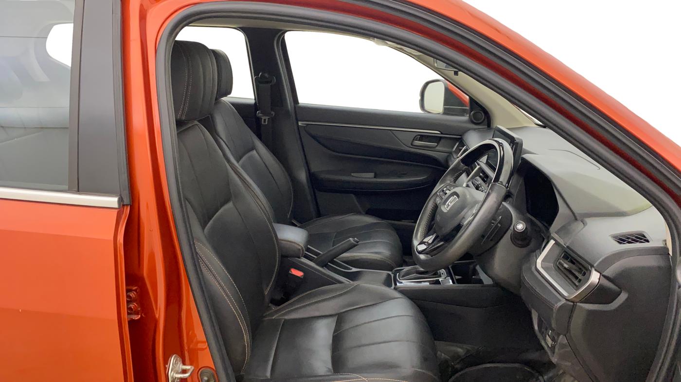 2023 Honda ELEVATE VX CVT, Petrol, Automatic, 62,206 km, Right Side Front Door Cabin