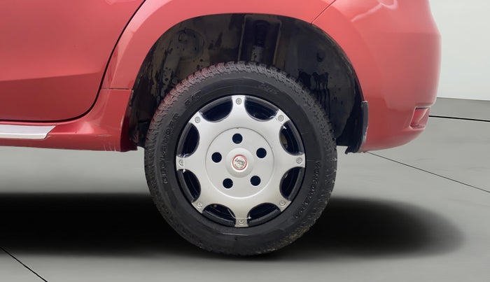 2014 Nissan Terrano XL (P), Petrol, Manual, 1,24,832 km, Left Rear Wheel