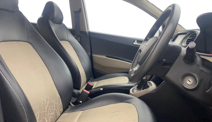 2018 Hyundai Grand i10 SPORTZ AT 1.2 KAPPA VTVT, Petrol, Automatic, 40,043 km, Right Side Front Door Cabin