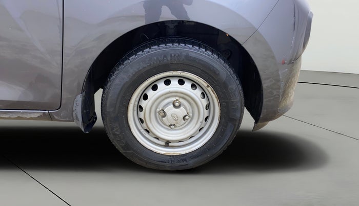 2022 Hyundai NEW SANTRO MAGNA, Petrol, Manual, 32,311 km, Right Front Wheel