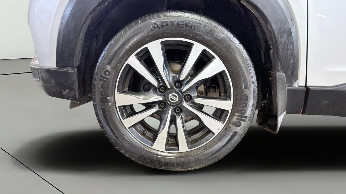 2022 Nissan Kicks XV 1.5, Petrol, Manual, 79,606 km, Left Front Wheel