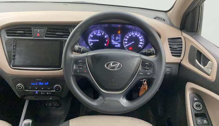 2017 Hyundai Elite i20 ASTA 1.2, Petrol, Manual, 1,08,528 km, Steering Wheel Close Up