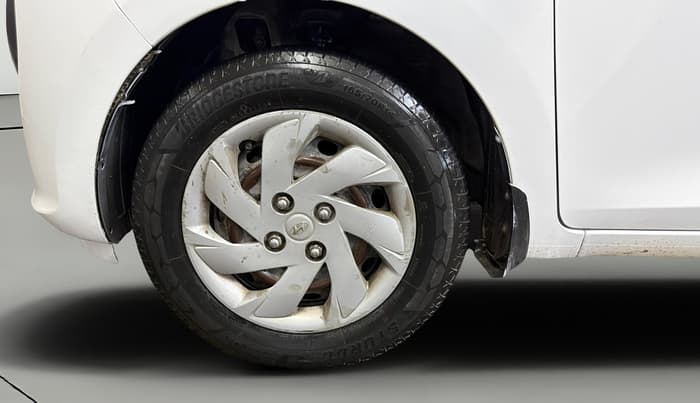 2019 Hyundai NEW SANTRO SPORTZ CNG, CNG, Manual, 79,405 km, Left Front Wheel