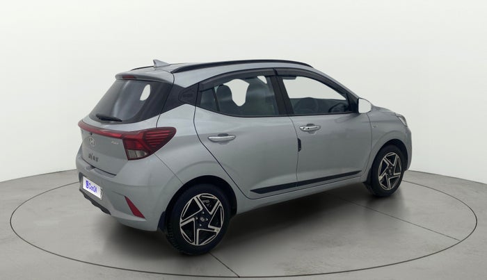 2025 Hyundai GRAND I10 NIOS ASTA AMT 1.2 KAPPA VTVT, Petrol, Automatic, 2,707 km, Right Back Diagonal