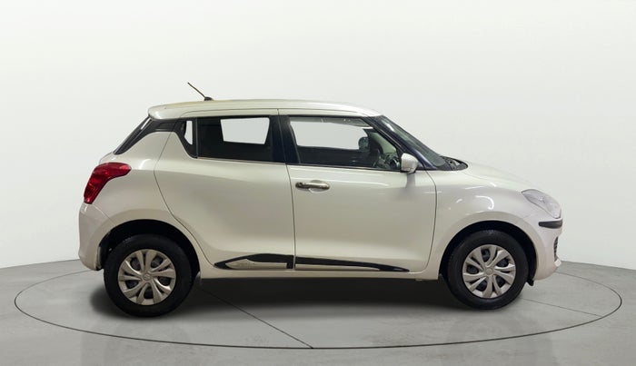 2020 Maruti Swift VXI AMT, Petrol, Automatic, 38,458 km, Right Side View