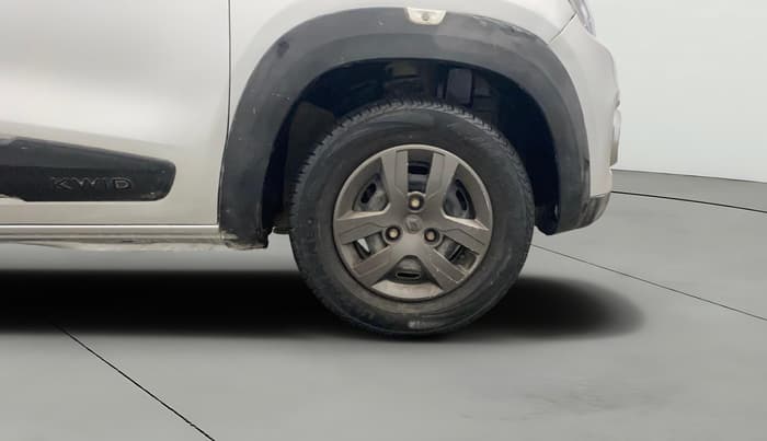2016 Renault Kwid RXT 1.0 (O), Petrol, Manual, 33,245 km, Right Front Wheel