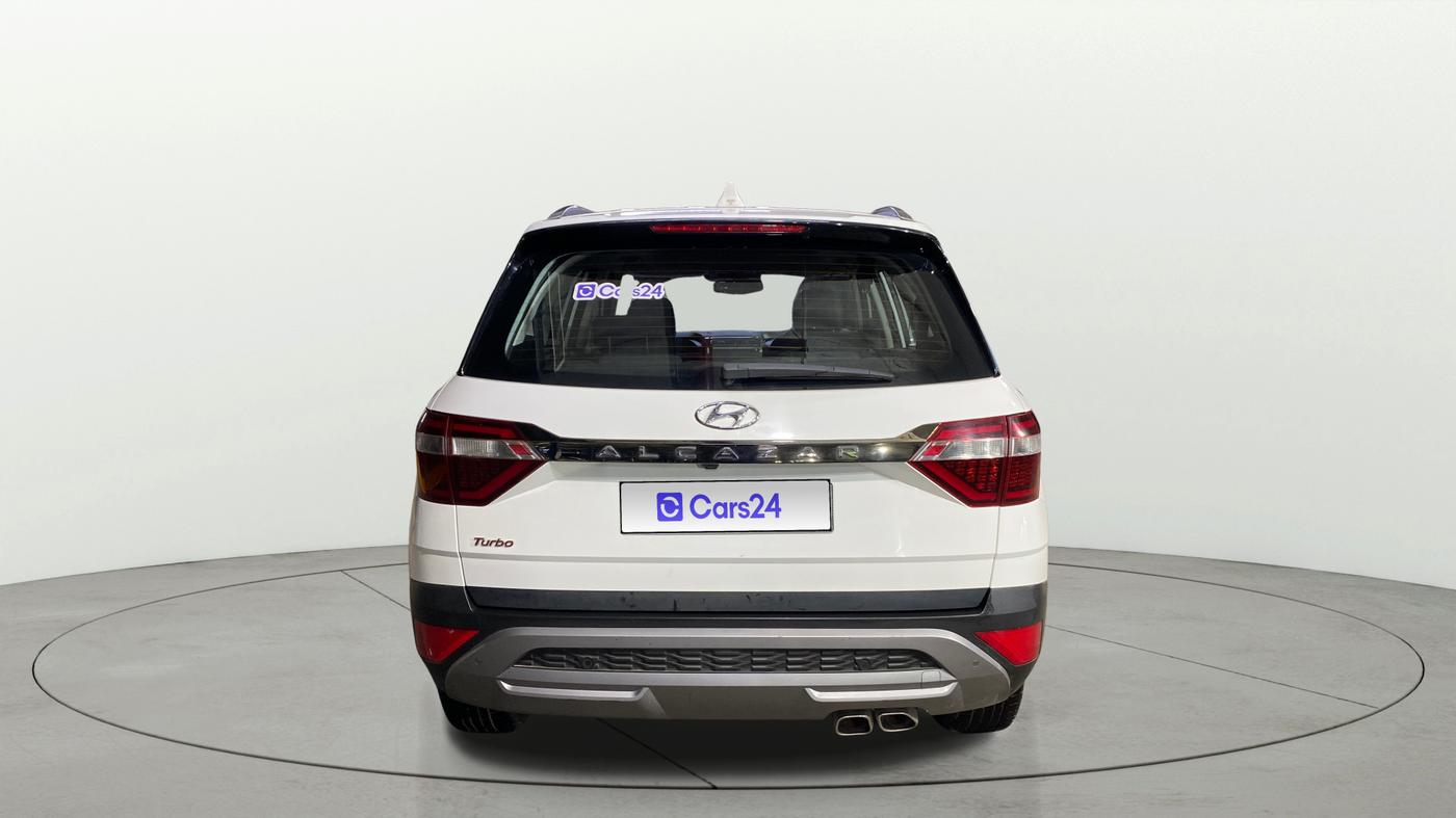 2023 Hyundai ALCAZAR PRESTIGE 1.5 TURBO PETROL MT 7STR, Petrol, Manual, 7,467 km, Back/Rear