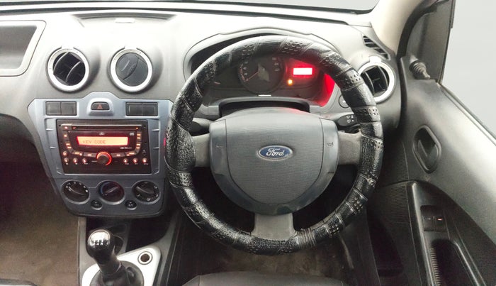 2013 Ford Figo EXI 1.2 PETROL, Petrol, Manual, 1,02,975 km, Steering Wheel Close Up