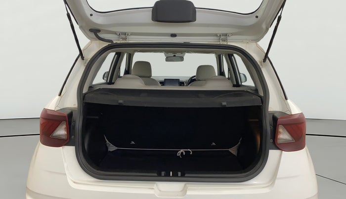 2020 Hyundai VENUE SX 1.0 TURBO, Petrol, Manual, 26,532 km, Boot Open Zoomed View