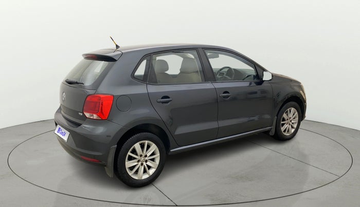 2015 Volkswagen Polo HIGHLINE1.5L, Diesel, Manual, 88,284 km, Right Back Diagonal