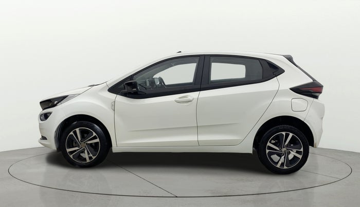 2023 Tata ALTROZ XZ PLUS DIESEL, Diesel, Manual, 10,430 km, Left Side
