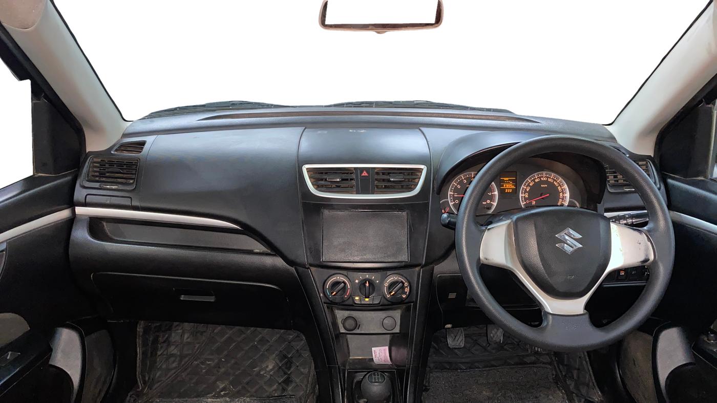 2014 Maruti Swift VXI, Petrol, Manual, 97,827 km, Dashboard