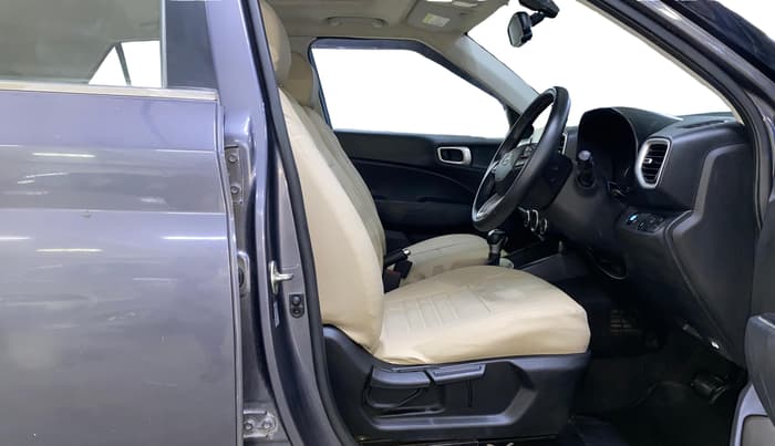 2019 Hyundai VENUE SX PLUS 1.0 TURBO DCT, Petrol, Automatic, 37,836 km, Right Side Front Door Cabin