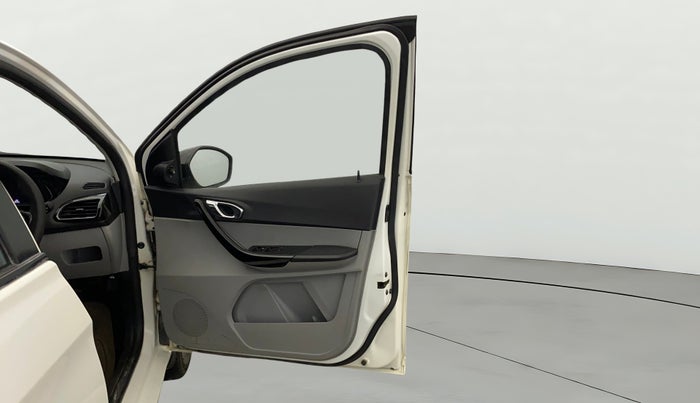 2020 Tata Tiago XZ PLUS PETROL, Petrol, Manual, 41,031 km, RHS Front Door