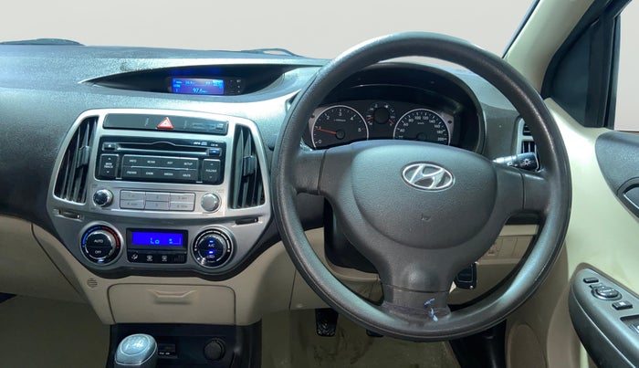 2014 Hyundai Elite i20 MAGNA 1.4 CRDI, Diesel, Manual, 92,927 km, Steering Wheel Close Up