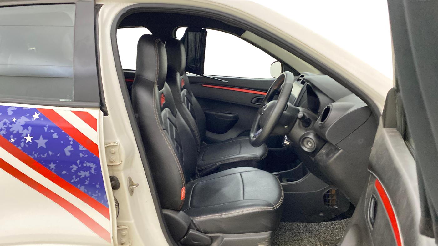 2018 Renault Kwid 1.0 MARVEL CAPTAIN AMERICA EDITION AMT, Petrol, Automatic, 21,712 km, Right Side Front Door Cabin