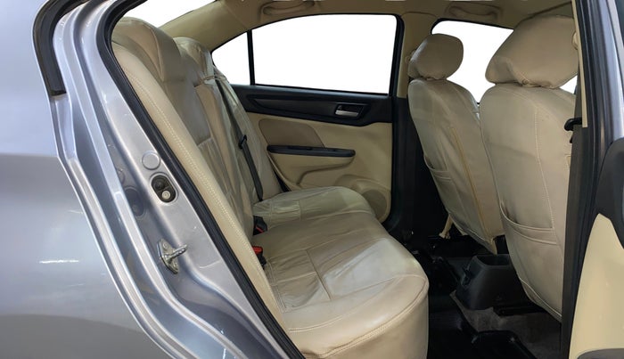 2022 Honda Amaze 1.2L I-VTEC S, Petrol, Manual, 39,520 km, Right Side Rear Door Cabin