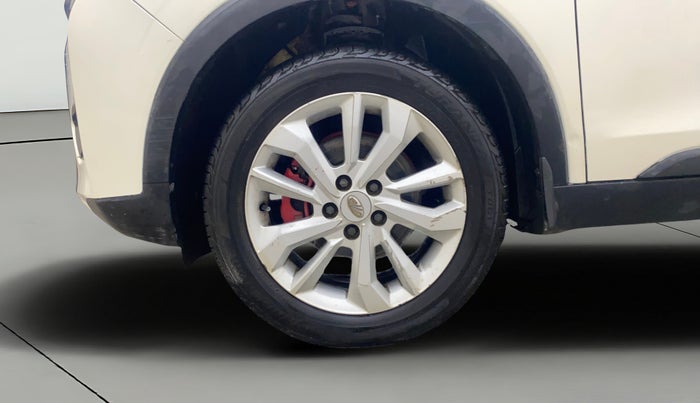 2019 Mahindra XUV300 W8 1.5 DIESEL, Diesel, Manual, 64,535 km, Left Front Wheel