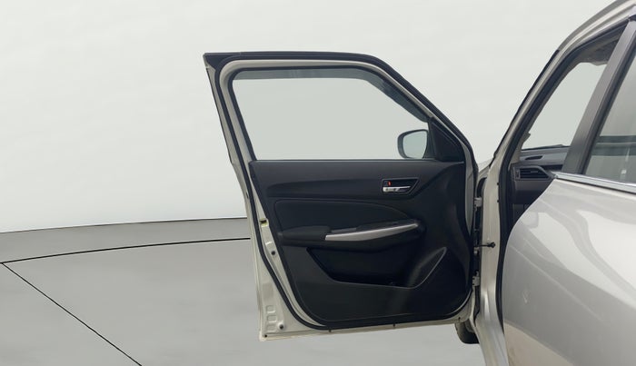 2023 Maruti Swift ZXI, Petrol, Manual, 4,273 km, LHS Front Door