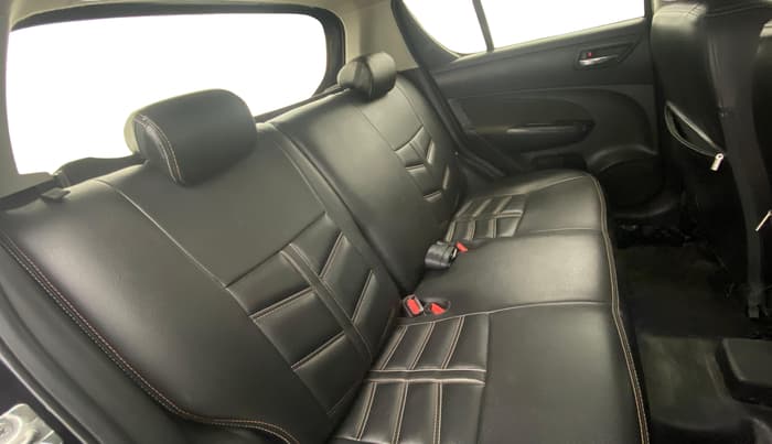 2015 Maruti Swift VXI, Petrol, Manual, 71,494 km, Right Side Rear Door Cabin