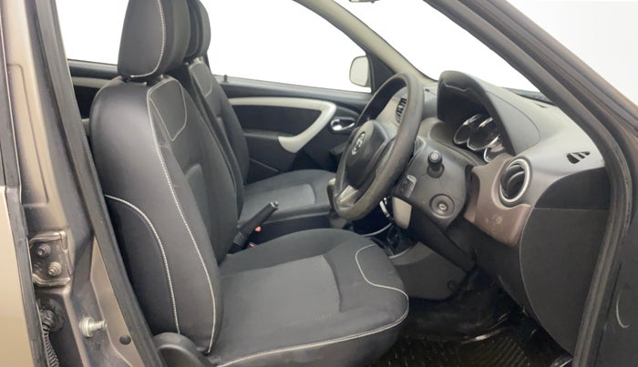 2018 Nissan Terrano  XL D Plus, Diesel, Manual, 76,725 km, Right Side Front Door Cabin