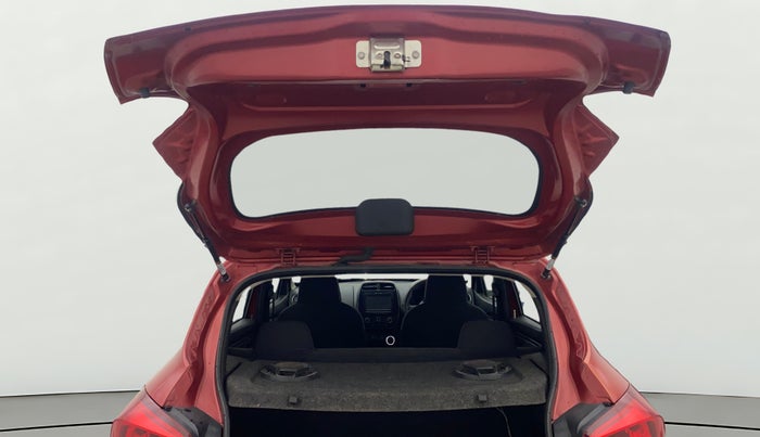 2017 Renault Kwid RXT 1.0 AMT, Petrol, Automatic, 72,056 km, Boot Door Open