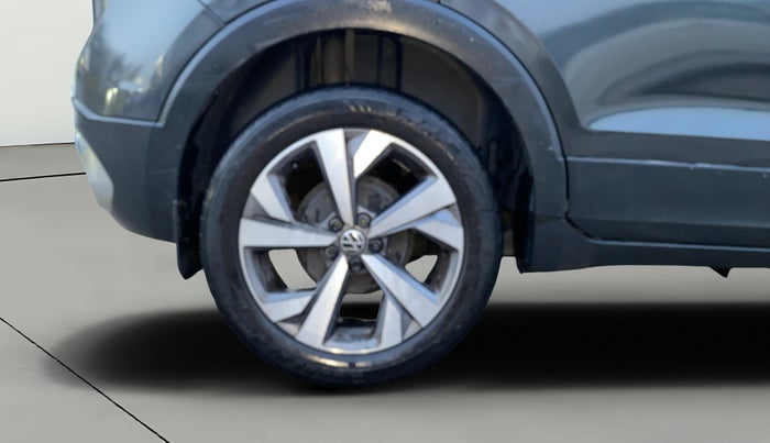 2022 Volkswagen TAIGUN TOPLINE 1.0 TSI MT, Petrol, Manual, 59,704 km, Right Rear Wheel