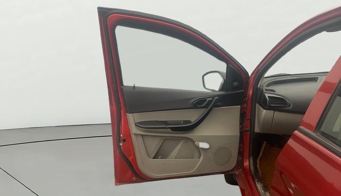 2017 Tata Tiago XE PETROL, CNG, Manual, 96,208 km, LHS Front Door