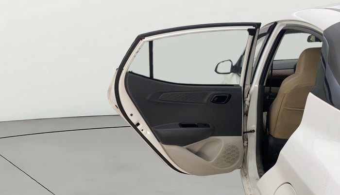 2021 Hyundai AURA S 1.2 CNG, CNG, Manual, 39,195 km, LHS Rear Door