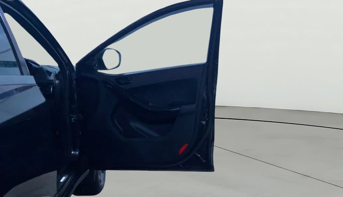 2022 Tata NEXON XZA PLUS PETROL DARK EDITION, Petrol, Automatic, 49,352 km, RHS Front Door