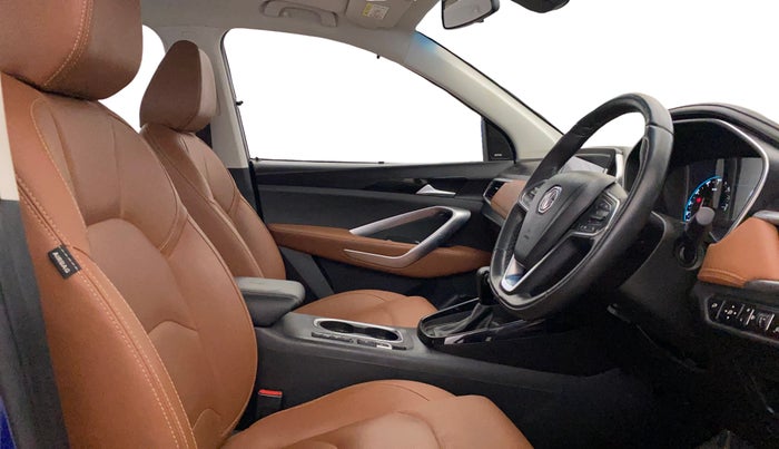 2020 MG HECTOR PLUS SHARP 1.5 PETROL TURBO DCT 6-STR, Petrol, Automatic, 66,451 km, Right Side Front Door Cabin