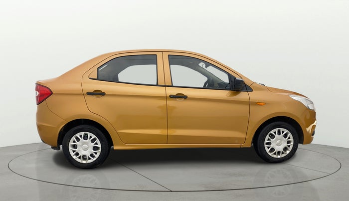 2016 Ford Figo Aspire AMBIENTE 1.2 PETROL, Petrol, Manual, 46,363 km, Right Side View