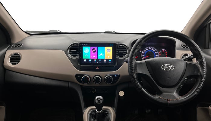 2015 Hyundai Grand i10 SPORTZ 1.2 KAPPA VTVT, CNG, Manual, 53,745 km, Dashboard