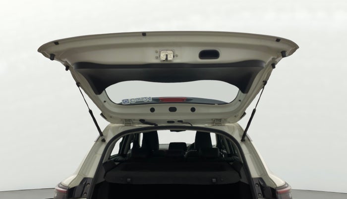 2022 Maruti Grand Vitara ALPHA SMART HYBRID AT, Petrol, Automatic, 17,513 km, Boot Door Open