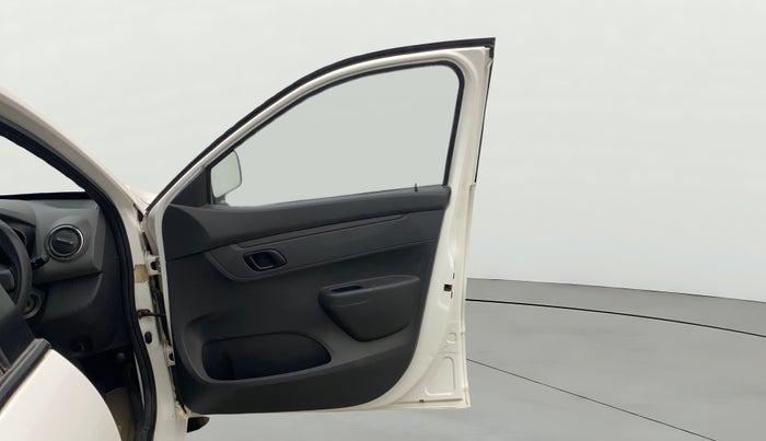 2015 Renault Kwid RXT 0.8, Petrol, Manual, 98,477 km, RHS Front Door