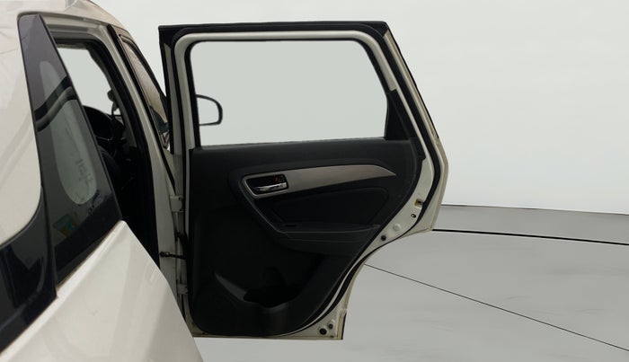 2018 Maruti Vitara Brezza ZDI, Diesel, Manual, 52,629 km, RHS Rear Door